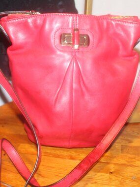True Red B.Makowsky Super Soft Leather Shoulder Bag Crossbody Purse
